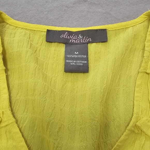 Women's size Medium Bright Spring Summer Top Yellow with Rushing - Picture 8 of 12